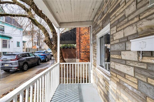 Photo - 3246 Richardson Ave