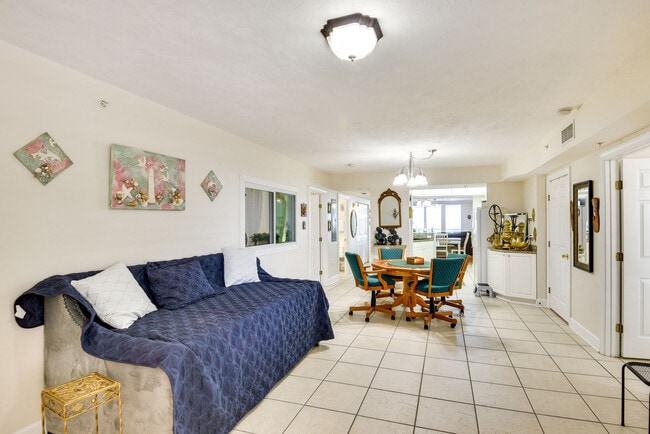 Photo - 2055 S Atlantic Ave Unidad SI FL8-ID1545833P