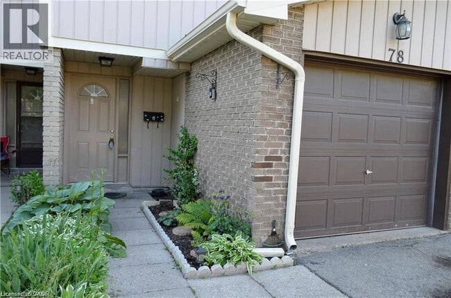 Photo - 51 Paulander Dr