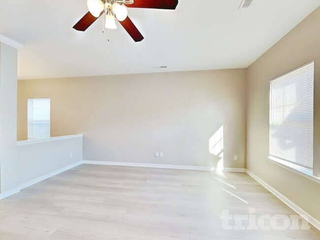 Photo - 162 Fesperman Cir