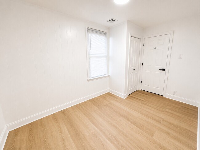 Photo - 96 Nichols St Unit 2nd floor