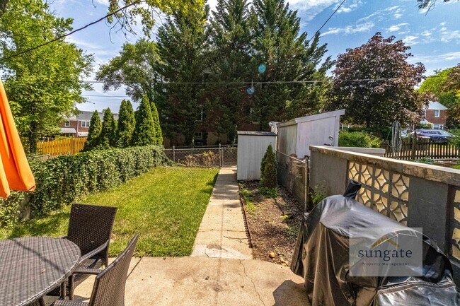 Photo - 959 Radcliffe Rd