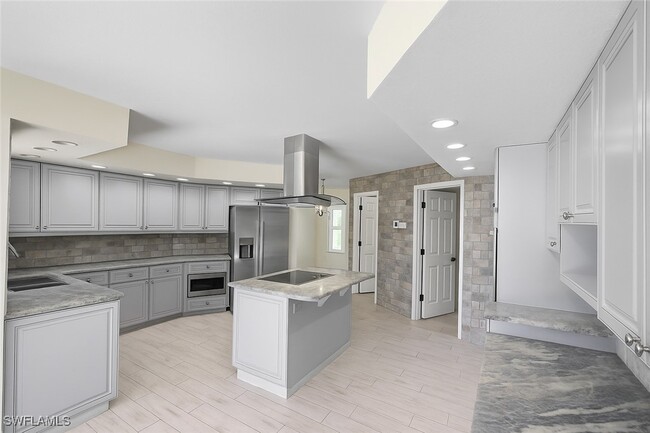 Photo - 9782 Campbell Cir