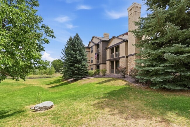 7438 S Quail Cir