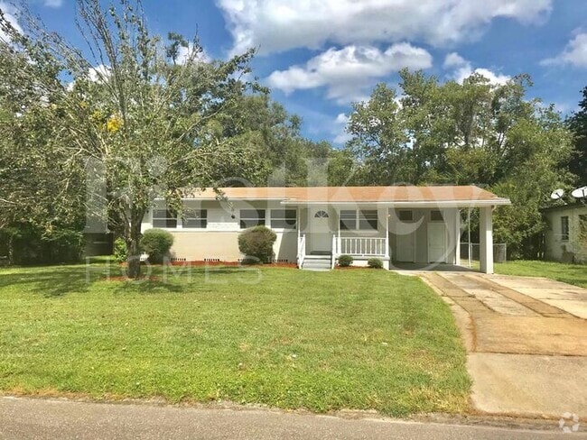 Building Photo - 6421 Burgundy Rd S Rental