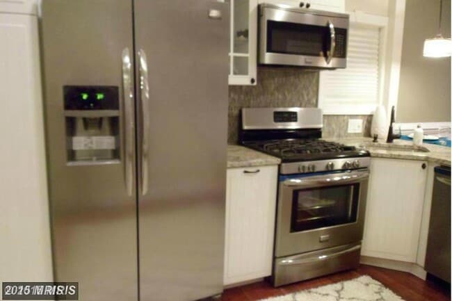 Photo - 420 Hutchins Ave