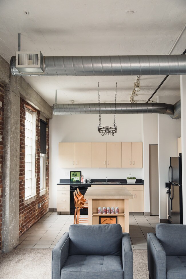 Joslyn Loft For Rent In Omaha Ne Forrent Photo Joslyn Loft