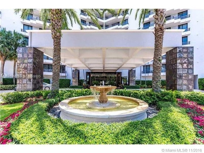 Photo - 3300 NE 191st St Unit 505