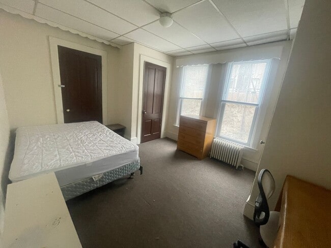 215 Giles St Unit A
