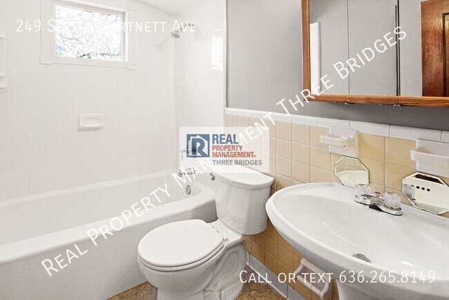 Photo - 249 S Hartnett Ave