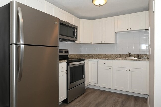 Photo - 175 Millwood St Unidad F2