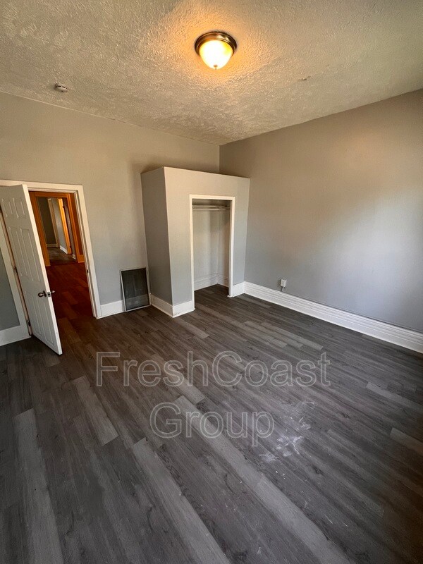 Photo - 3318 W 30th St Unit 1