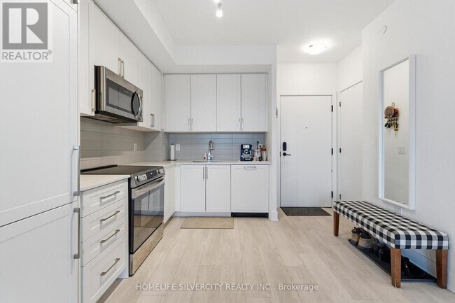 Photo - 2450 Old Bronte Rd Unit 533