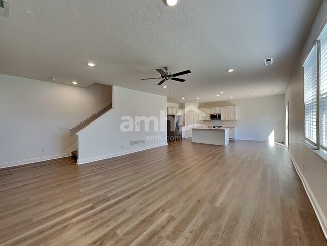 Photo - 204 Kramer Mills Dr