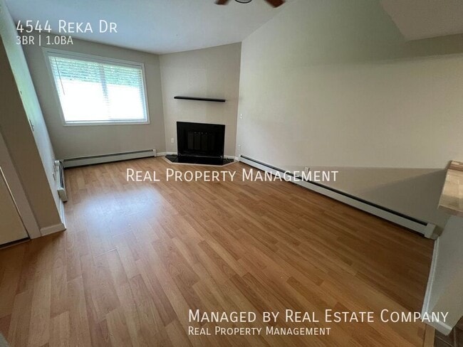 Photo - 4544 Reka Dr