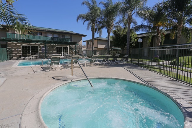 Photo - Robin Meadows Orange