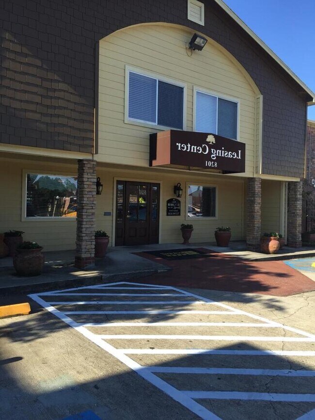 Photo - 8201 W Bellfort Ave Unit b2