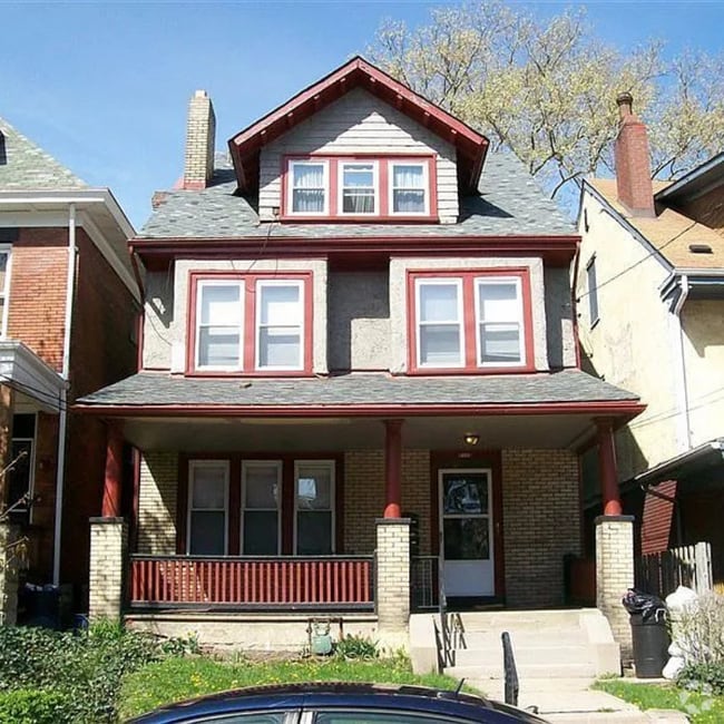 Building Photo - 2306 Sherbrook St Unit #2 Rental
