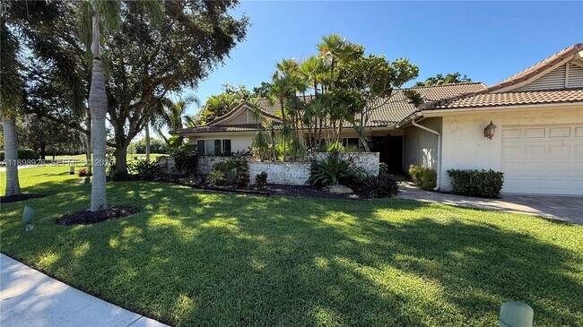 Photo - 10134 Boca Woods Ln