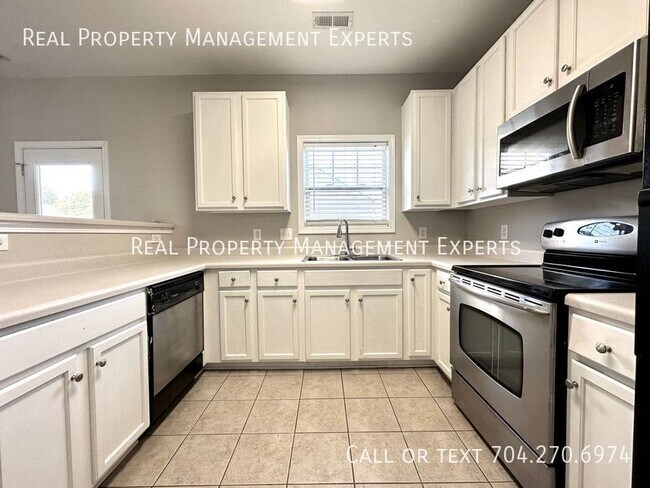 Photo - 12347 Walden Lea Dr