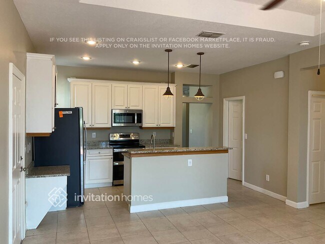 Photo - 1895 Lexington Pl