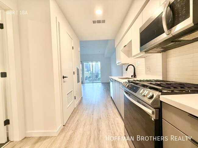 Building Photo - 1100 W Temple St Unit 509