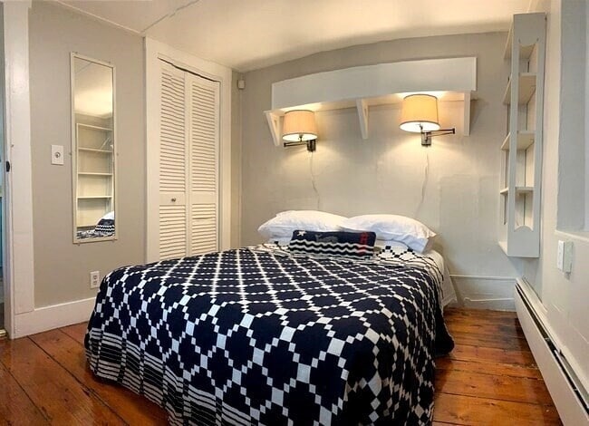 63 Washington St Unit 2
