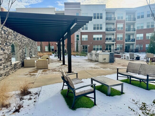 Photo - 10755 Fairgrounds Dr Unidad 304