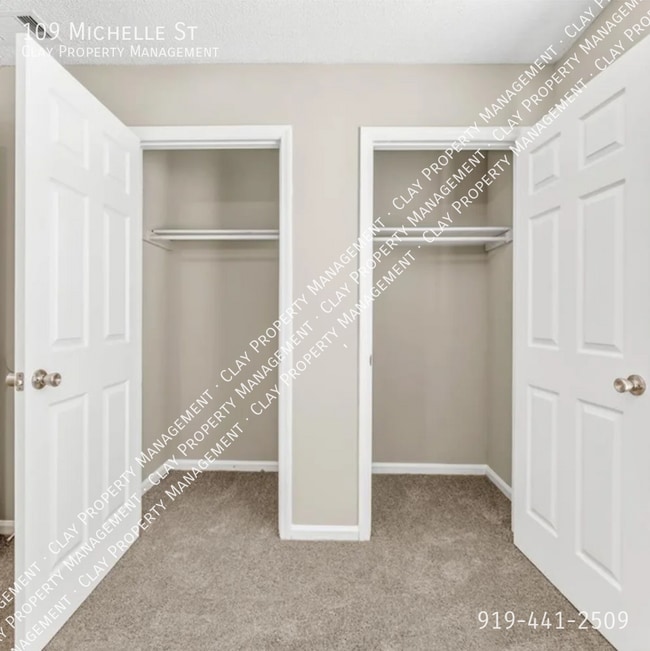 109 Michelle St-