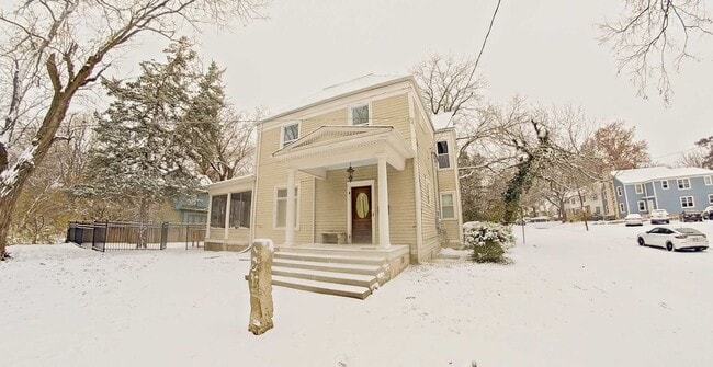 Photo - Large House with 2 Kitchens & 2 Living Rooms + Off-Street Parking! Available August 1st!