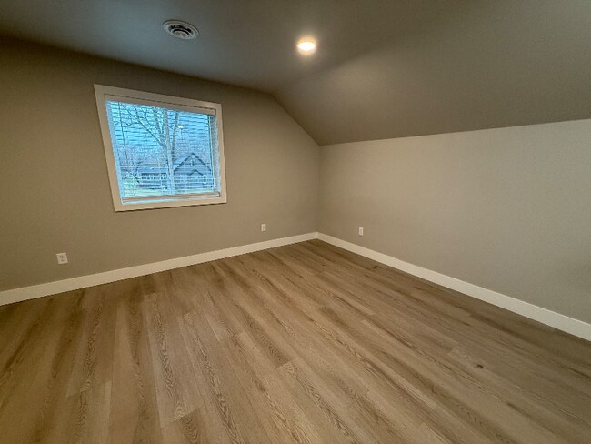 Photo - 651 Washington St