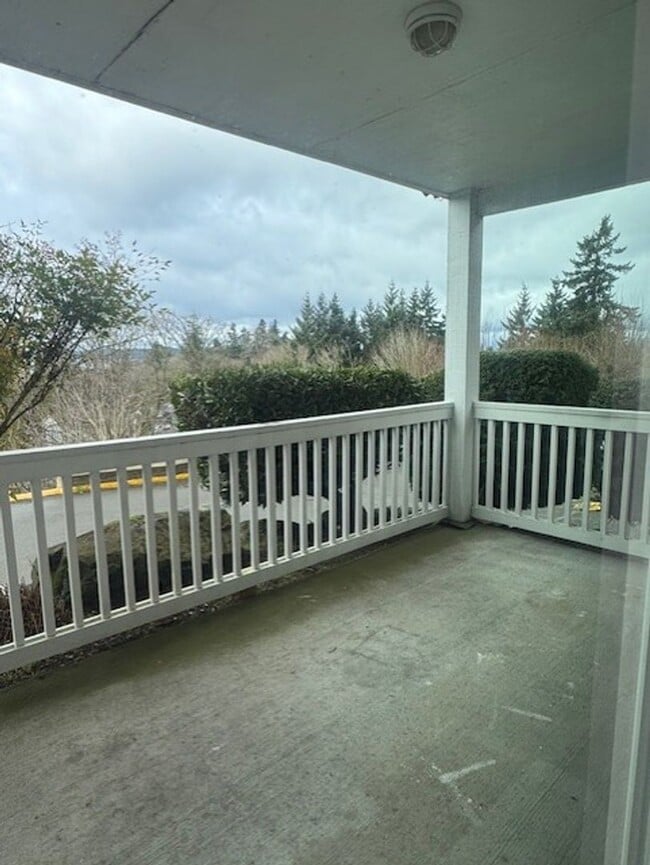 Photo - Hazel Dwellings, LLC Unidad 28426 16th Ave S #1