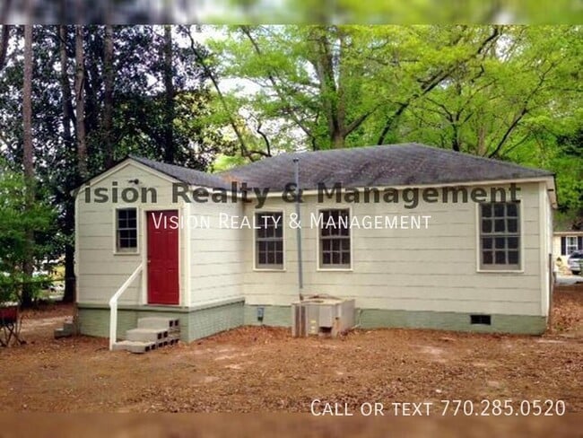 Photo - 123 Tuggle St
