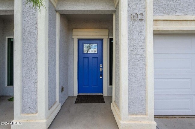 Photo - 1341 E Polk St