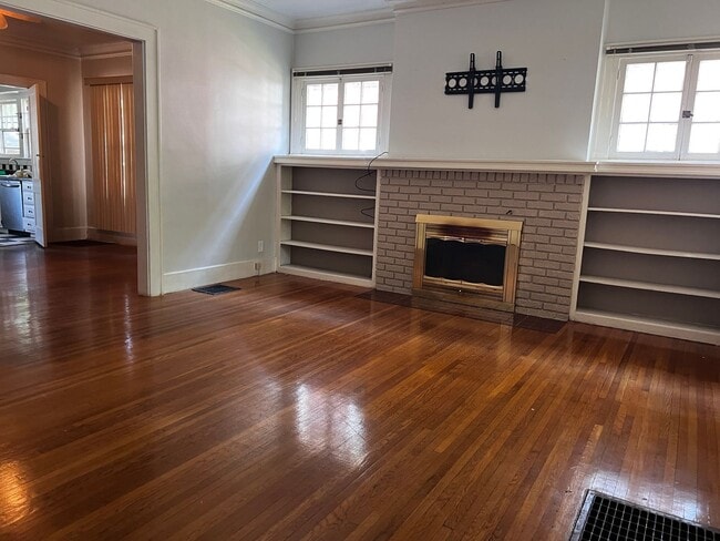 Photo - 3 Bedroom with Large Master Suite Upstairs...