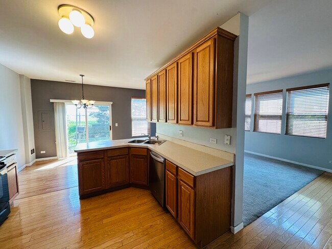 Photo - 4121 Blackstone Dr