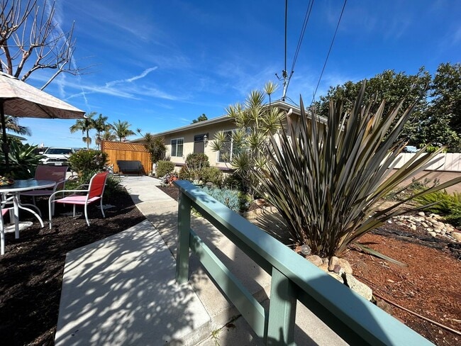 Photo - Stylish Remodel Near Beach & Downtown