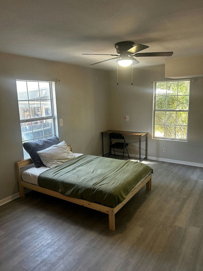 Building Photo - 250 Arapahoe Dr Rental