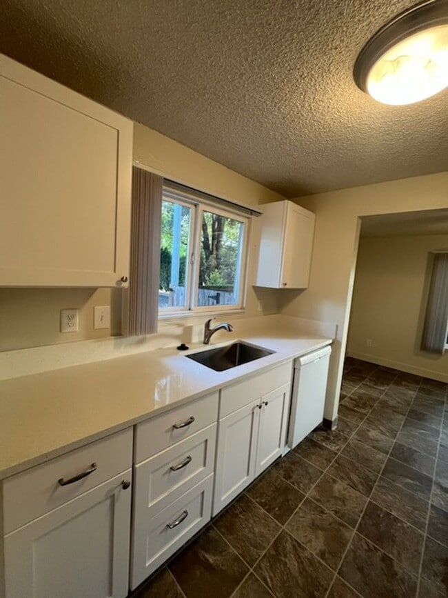 364 S Locust St Unit 364