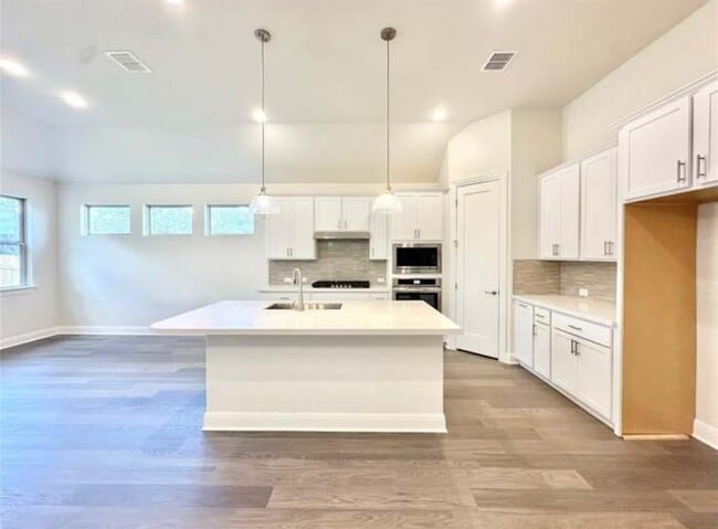 Photo - 528 Tubman Dr