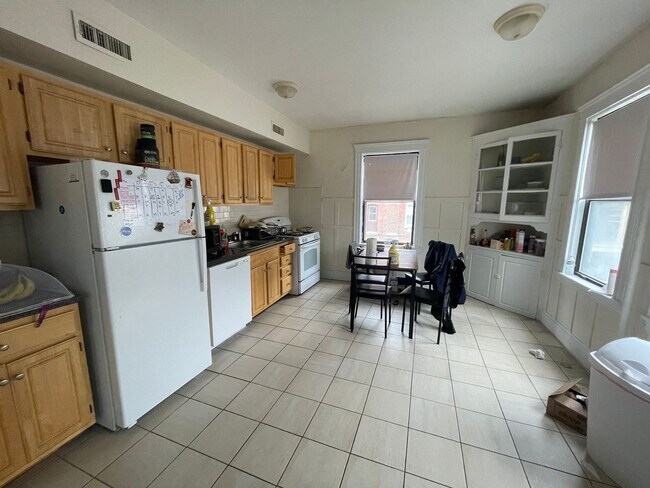 Photo - 9/1 No Fee! Spacious 4BR/2BA in Brookline near Packard's, Coolidge, BU