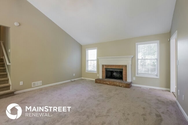 Photo - 2353 Loren Falls Ln SW