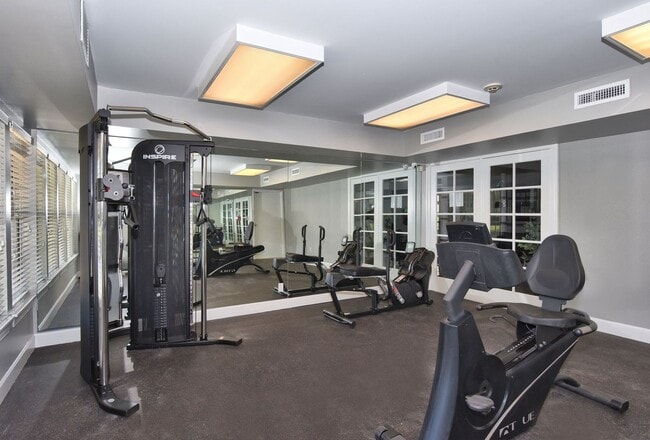 Photo - Heatherstone Apartments