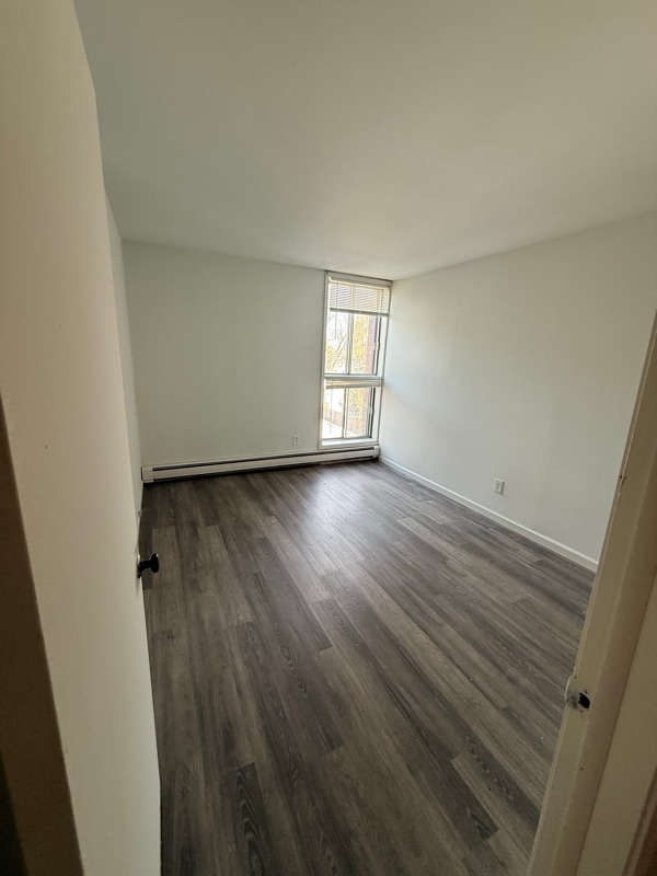 Photo - 3402 N Oakland Ave Unit 305