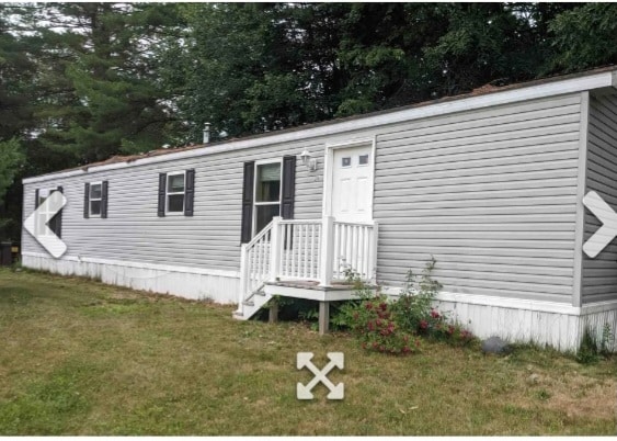 Photo - 208 Henniker St House