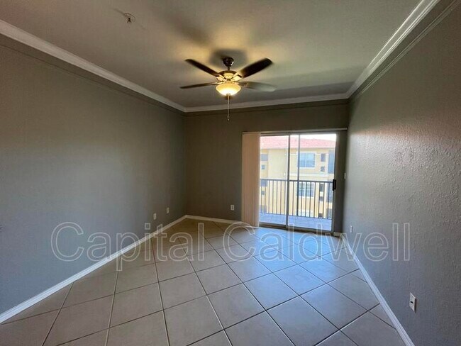 4323 Bayside Village Dr Unit 305