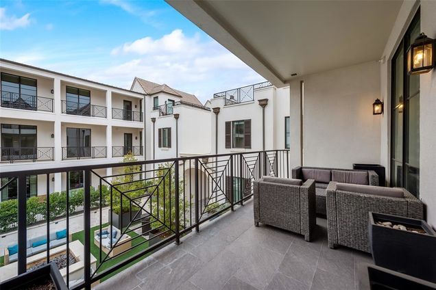 Photo - 5270 Town and Country Blvd Unit 112.109