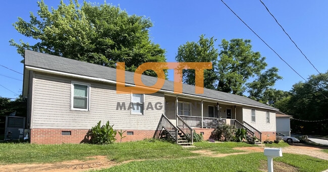 Photo - 412 Sullivan Street Ext