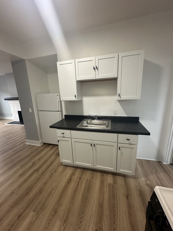 Photo - 2654 N Moreland Blvd