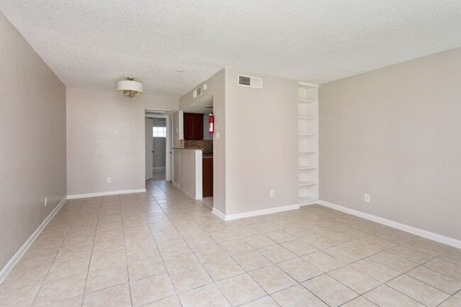 Photo - Beechnut Grove Apartments
